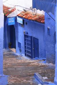 Morning in Chefchaouen, evening in Fes