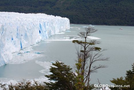 perito moreno glacier