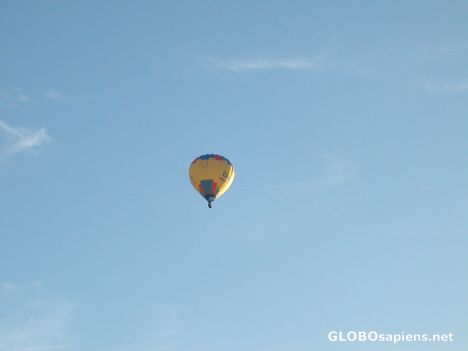Postcard hot air baloon