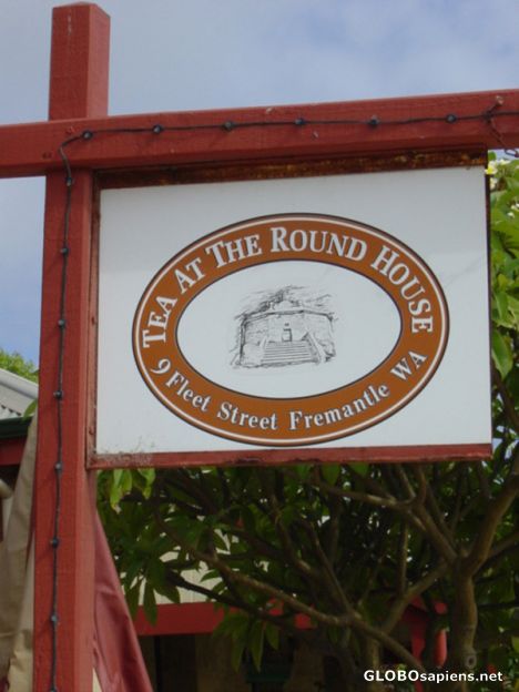 Postcard Roundhouse Tea Rooms at Fleet St., Freemantle