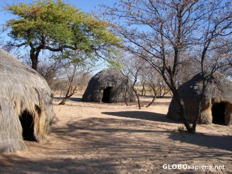 Postcard An example similar to the bushmen huts