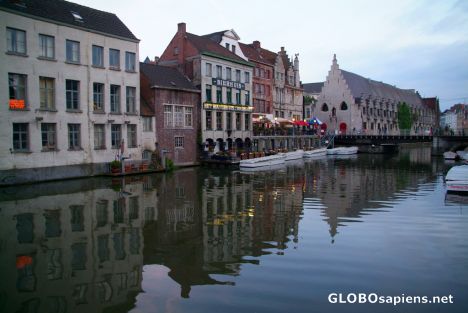 Postcard Ghent (BE) - is that an old warehouse?