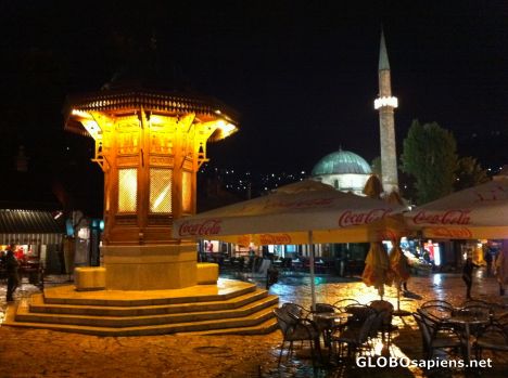 Postcard Sarajevo (BA) - the public fountain at night