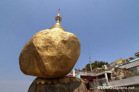 Postcard Golden Rock 1
