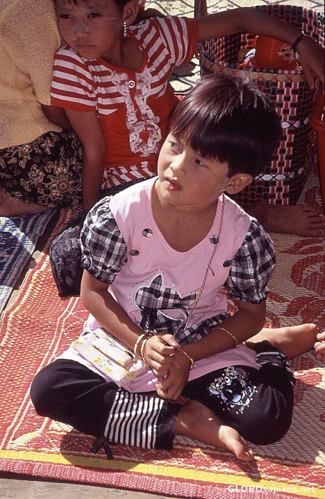 Postcard The little Girl
