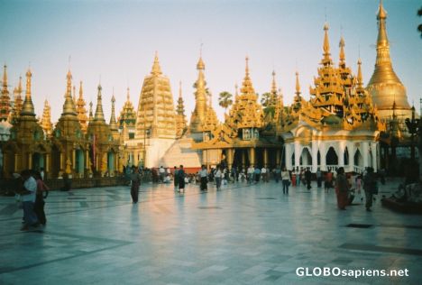 Postcard shwedagon paya,yangone