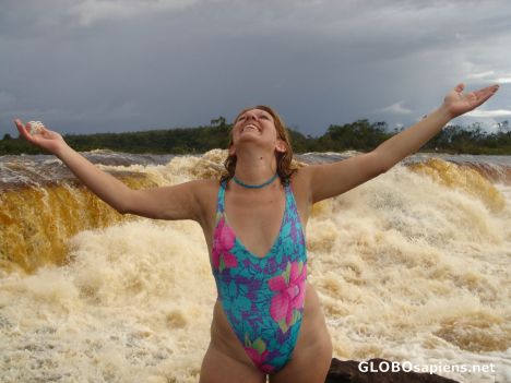 Postcard SALTOS DE CANAIMA - VENEZUELA