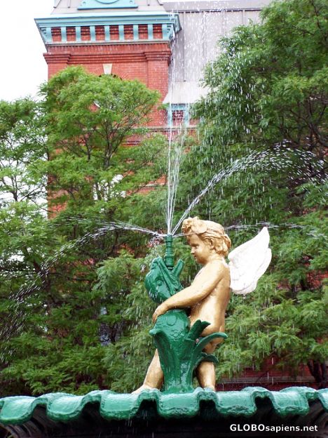 Fountain's details sitting in front of theCityHall
