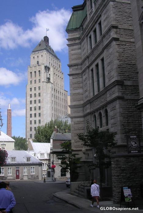 Postcard Old Quebec - Price Building (in the background)