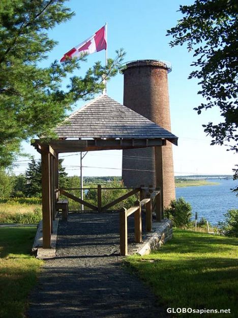 Postcard FRENCH FORT COVE, THE BUCKLEY BURNER