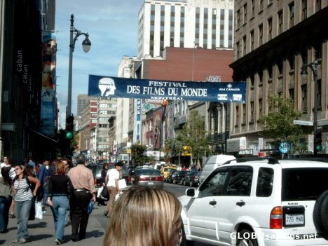 Postcard Montréal - Rue Sainte-Catherine