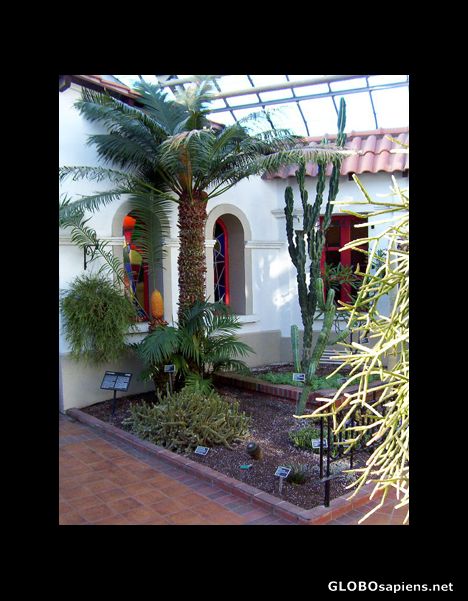 Postcard The Hacienda Greenhouse, Botanical Garden Montreal