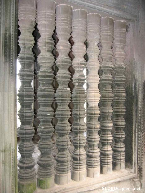Postcard The Angkor Wat - Seven Pillar window Panels