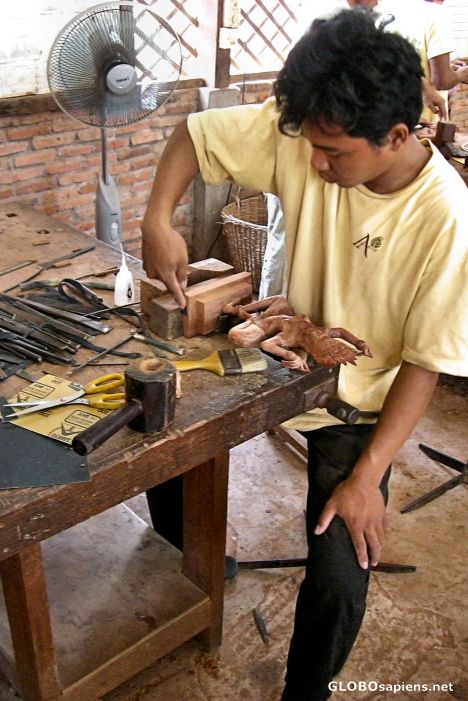 Postcard Les Chantiers Ecoles, Siem Reap