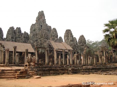 Postcard Bayon Temple