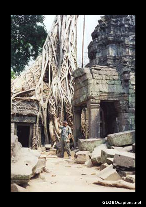 Postcard Tha Prom temple.