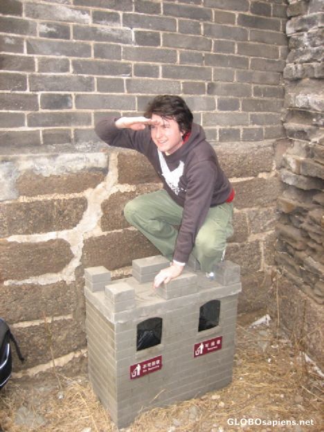 Postcard David conquers the great wall bin