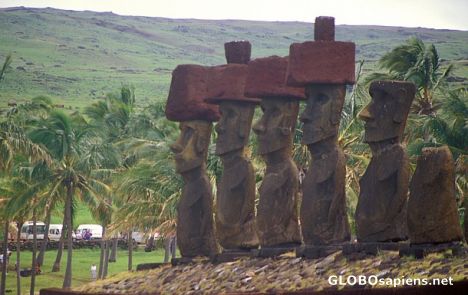 Postcard Ahu Nau Nau