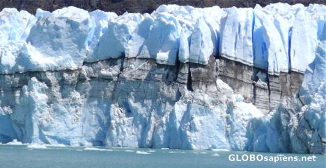 Postcard The face of the glacier