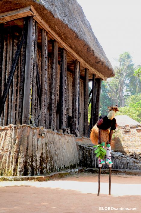 Postcard Bafut (CM) - the stilt man