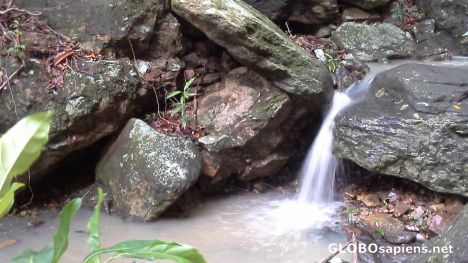 Postcard Cascade on the trail to El Pico