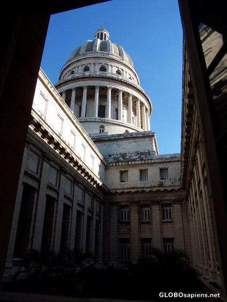 Postcard The dome of the Capitolio, from its inner court