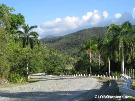 Postcard The road from Holguin to Baracoa