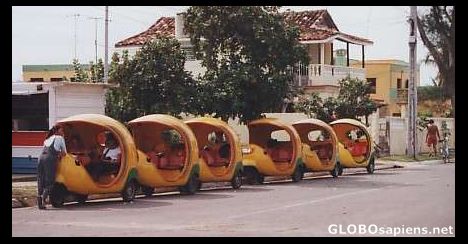 Postcard Take a ride in a great cuban 3 wheal freaky car
