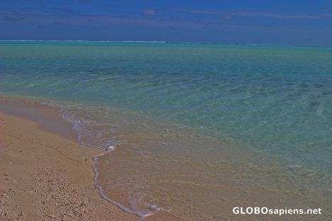 Postcard One Foot Island, the tiniest motu in Aitutaki