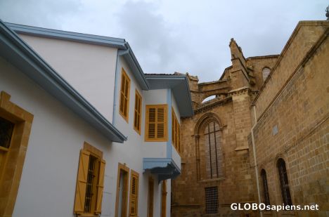 Postcard Nicosia (CY) - behind the cathedral