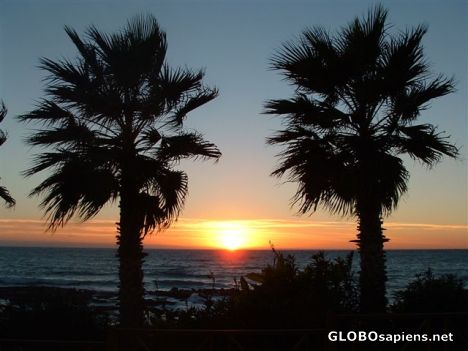 Postcard sunset trough a sunglass