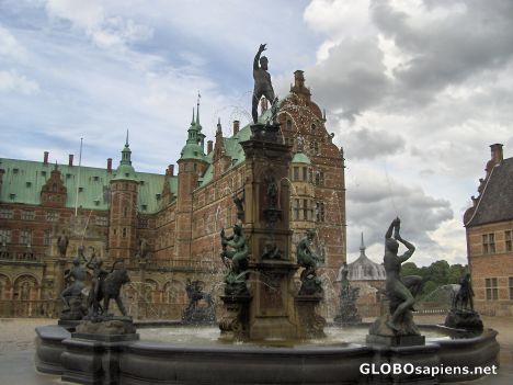 Postcard The fountain