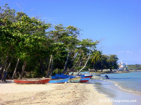 Postcard boats in barahona II
