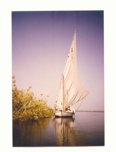 Postcard With wind northwards we navigated by the banks