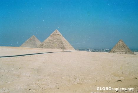 Postcard the pyramides of ghiza