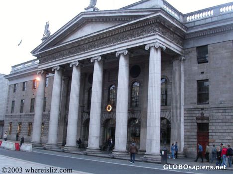 Postcard Historic Post Office, Dublin, Ireland