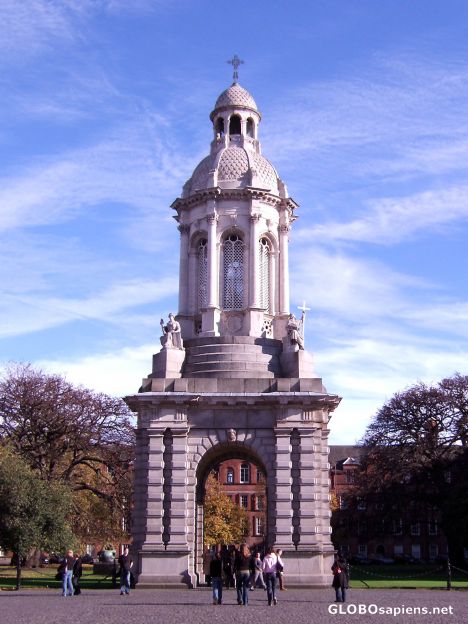 Postcard Trinity College