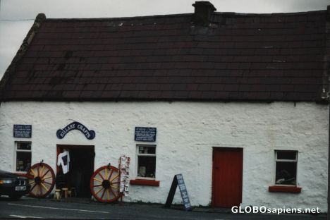 Postcard craft shop