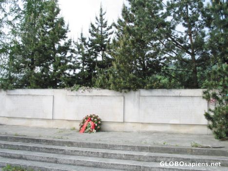 Postcard Velvary - Monument Inscriptions - Glorious Days 19