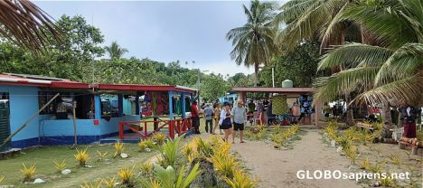Postcard Dravuni Market
