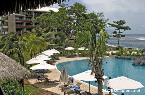 Postcard Arue - Tahiti - Radisson Hotel swimming-pool