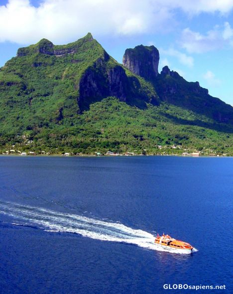 Postcard Setting sail from Bora Bora