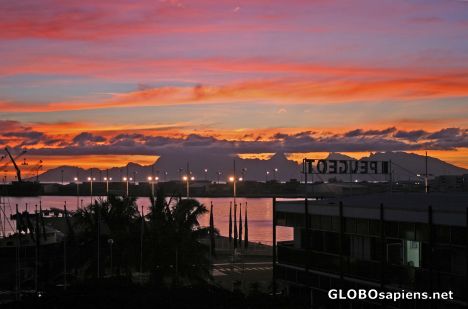 Postcard Another vermilion sunset over Moorea