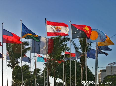 Postcard Papeete: South  Pacific Roundabout