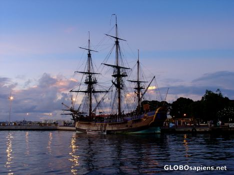Postcard TAHITI - L'ENDEAVOUR