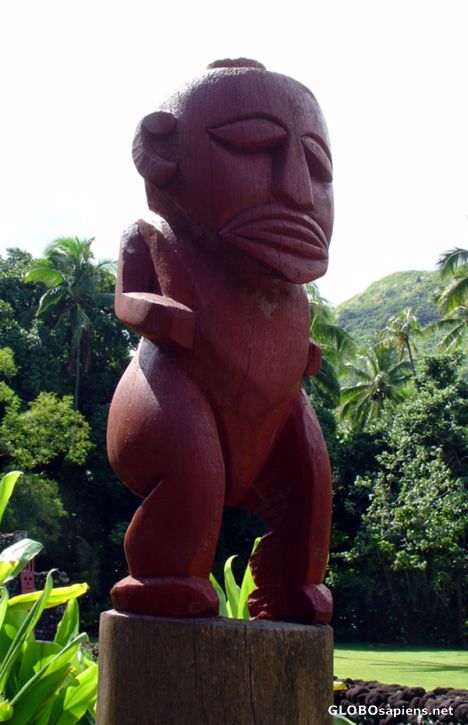 Postcard Marae Arahurahu - Tiki