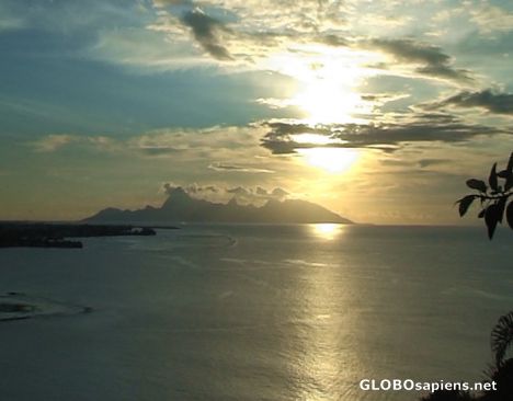 Postcard Moorea sunset