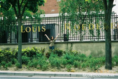 Postcard louis champagne house