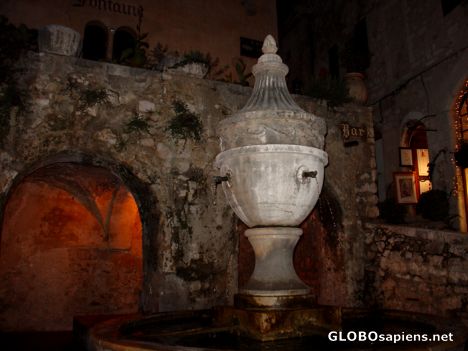 Postcard Saint Paul de Vence - Fontaine