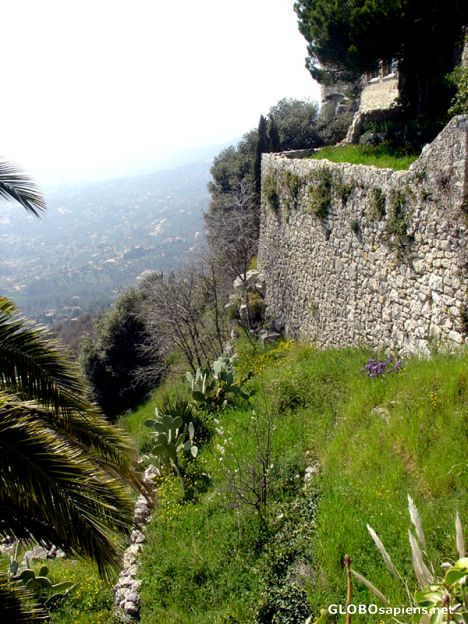 Postcard the Chàteau des Marquis de Clapiers walls